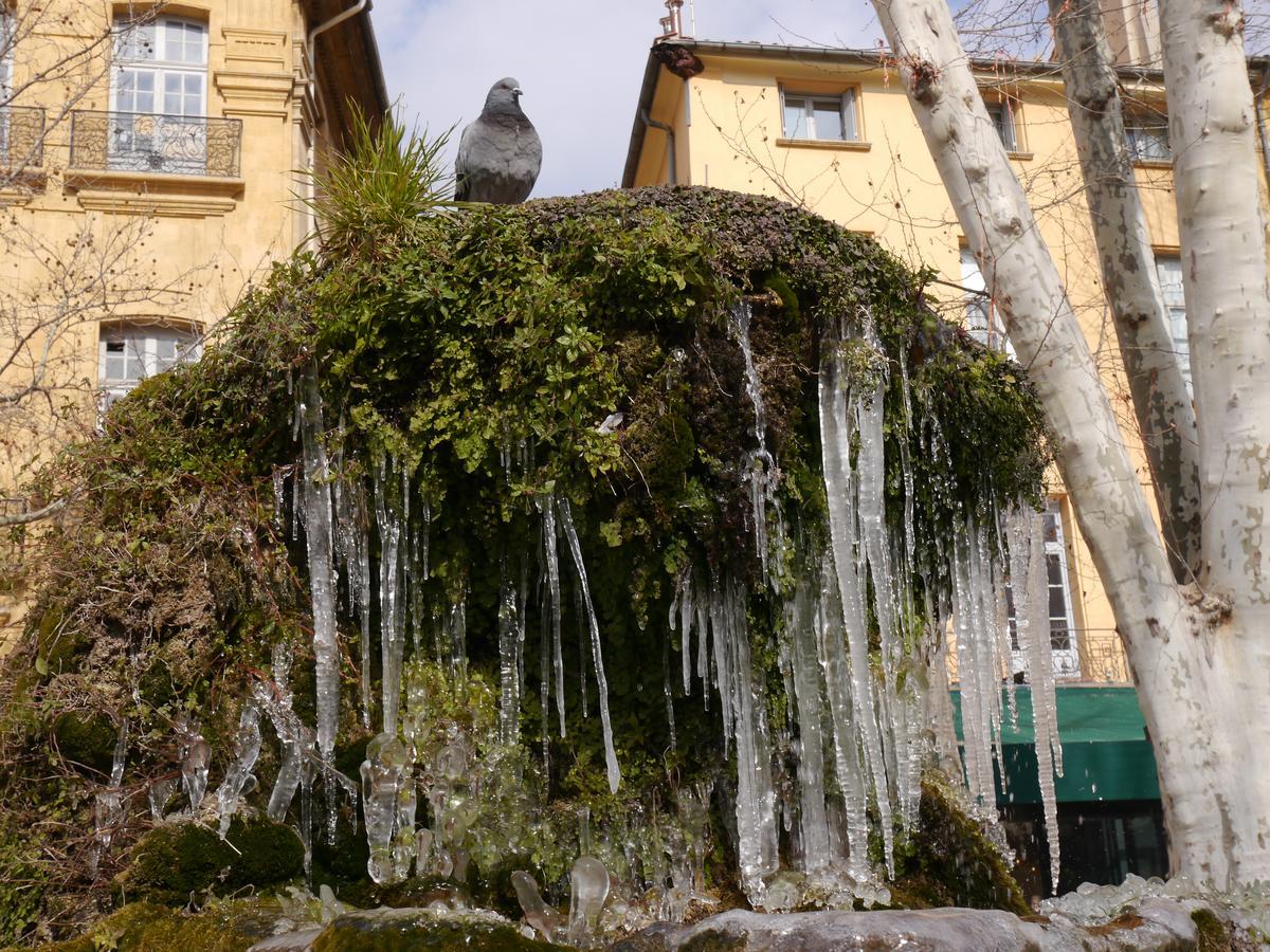 Villa Victoria Gréasque Exteriör bild